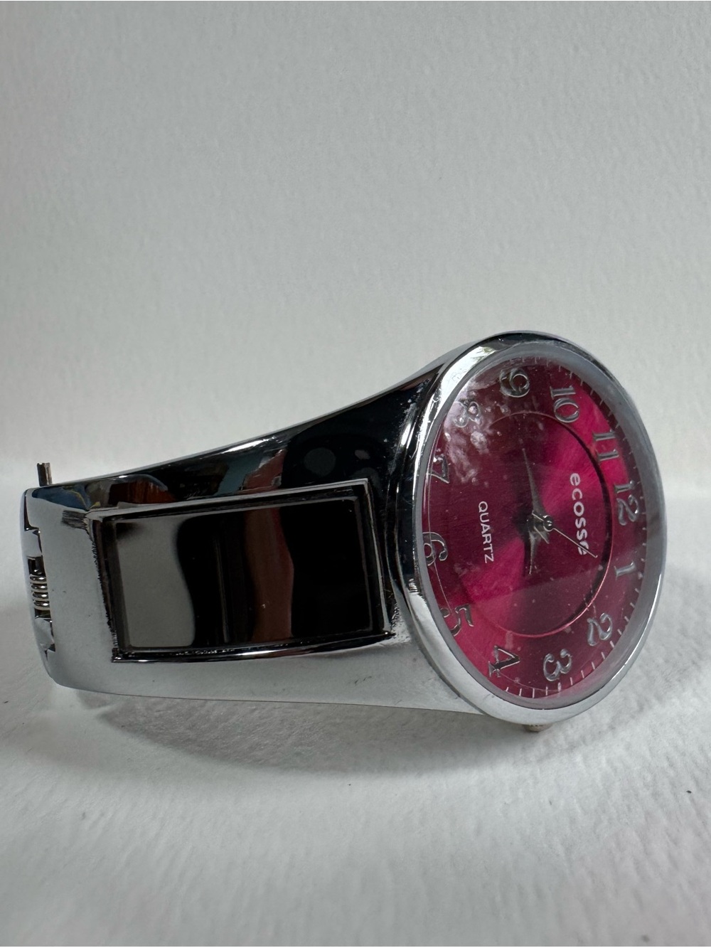Pink Dial Silver Bracelet Watch- Ecosse
